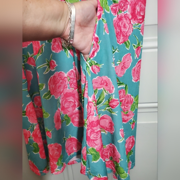 Simply Southern Dresse Size Small With Pockets! - Picture 8 of 8